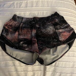 RARE Lululemon hotty hot shorts